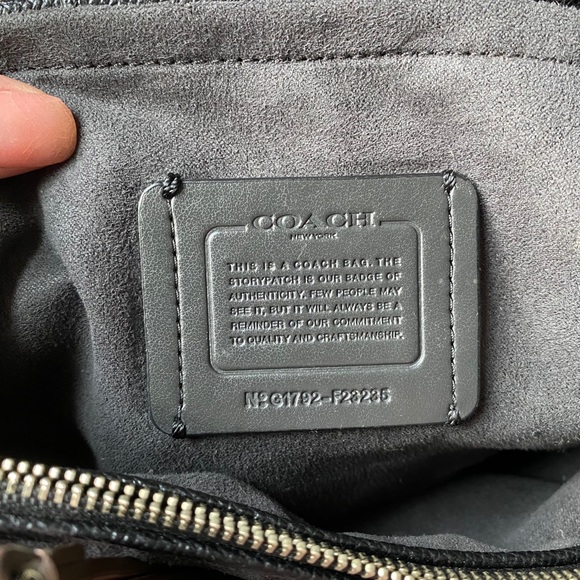 🔴SOLD🔴Beautiful Margot carryall with stardust - Picture 7 of 7